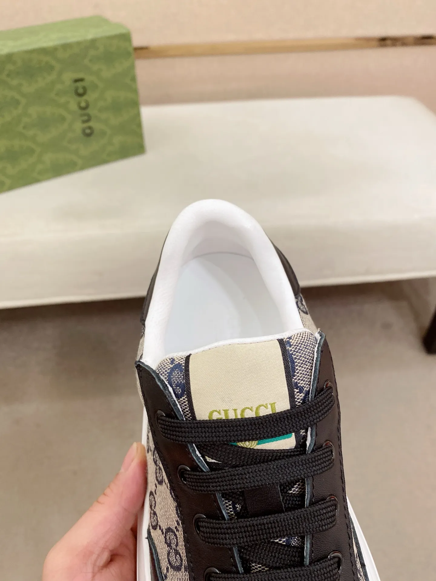 Men's clothing and shoes💰 440💰🇮🇹🇮🇹GUCCI🔍🔍New models are on sale at the same time at counters, uppers🇮🇹 Italian imported first-layer cowhide, fully imported sheepskin lining💪💪, completely 1⃣️ to 1 ⃣️Re-engraved🇮🇹💪💪, ⚠Sole: The original sole is specially provided by the original factory, the exclusive movable molded sole is super comfortable, ⚠The original factory follows the order, 🔍🔍high quality, you can enter and exit the counter at will, welcome to compare⚠. Code number:38-44